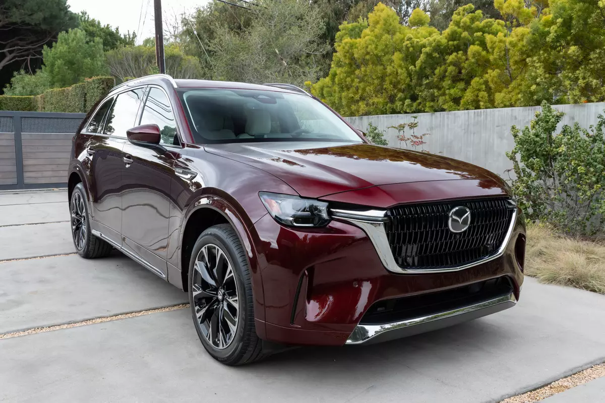 2024 Mazda CX-90